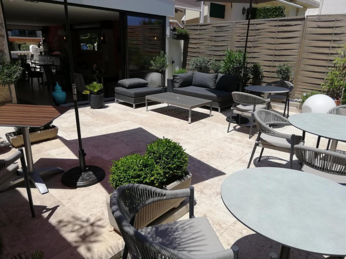 Hotel Miramar- Cap D'Antibes - La Garoupe Plage エクステリア 写真