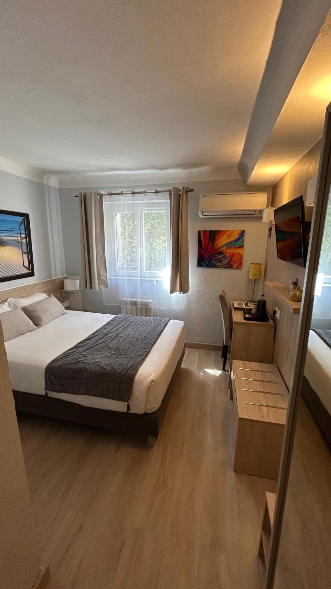 Hotel Miramar- Cap D'Antibes - La Garoupe Plage エクステリア 写真